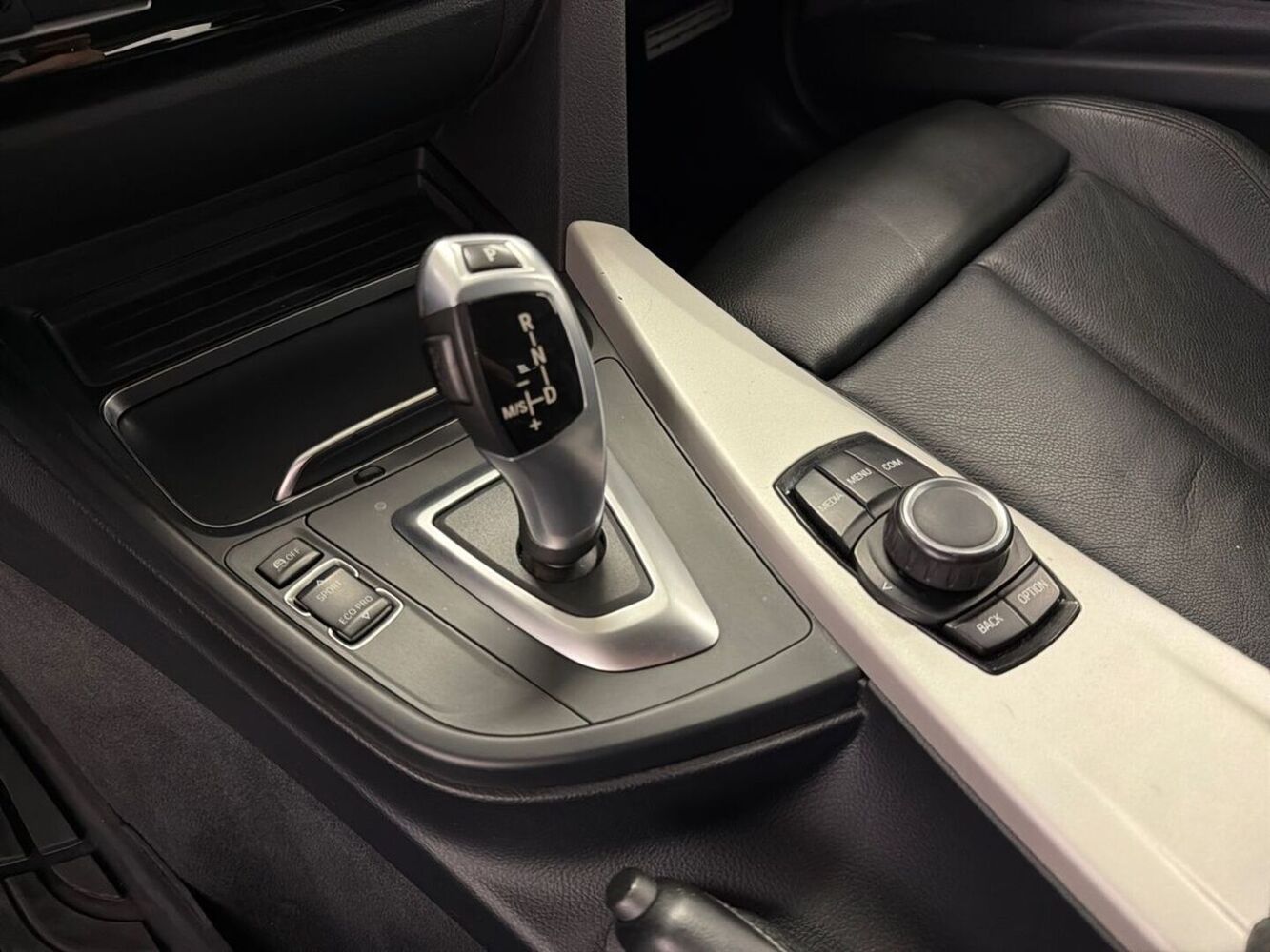 BMW 318 vaihtoauto
