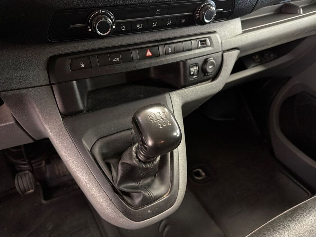 Citroën Jumpy vaihtoauto