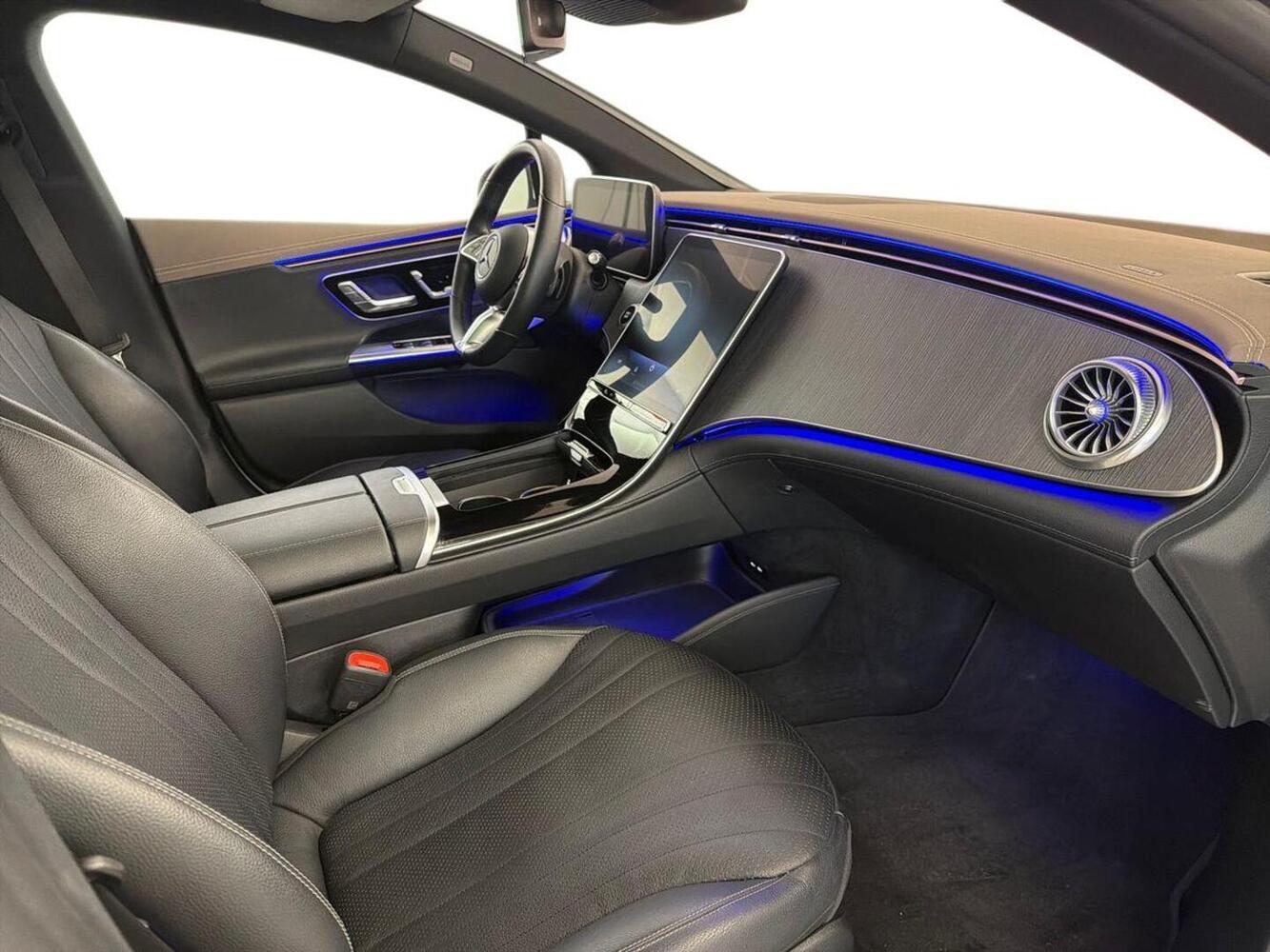 Mercedes-Benz EQE vaihtoauto