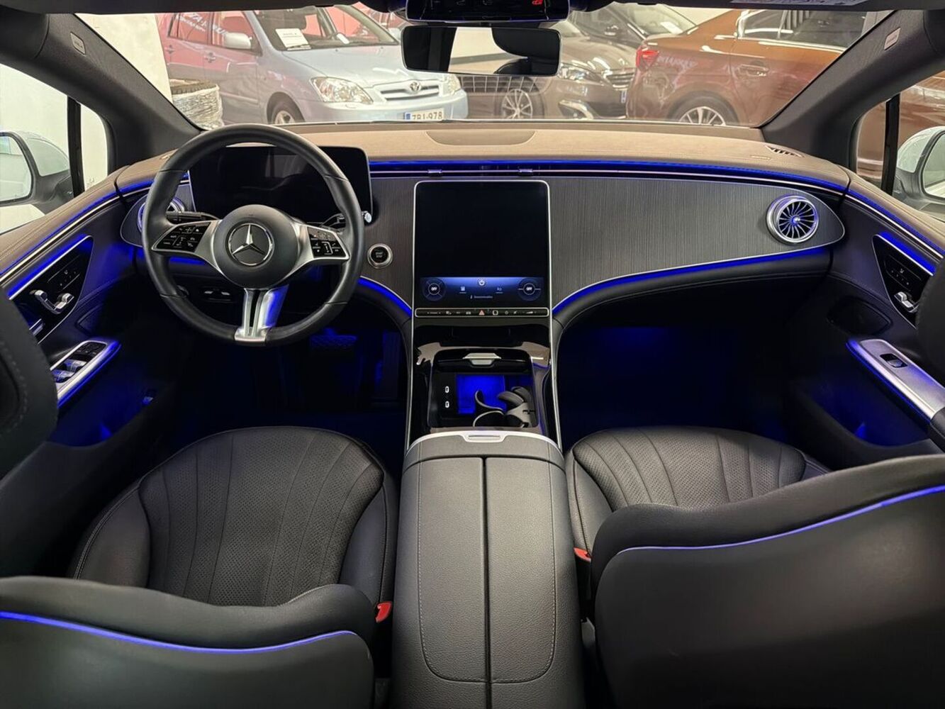 Mercedes-Benz EQE vaihtoauto