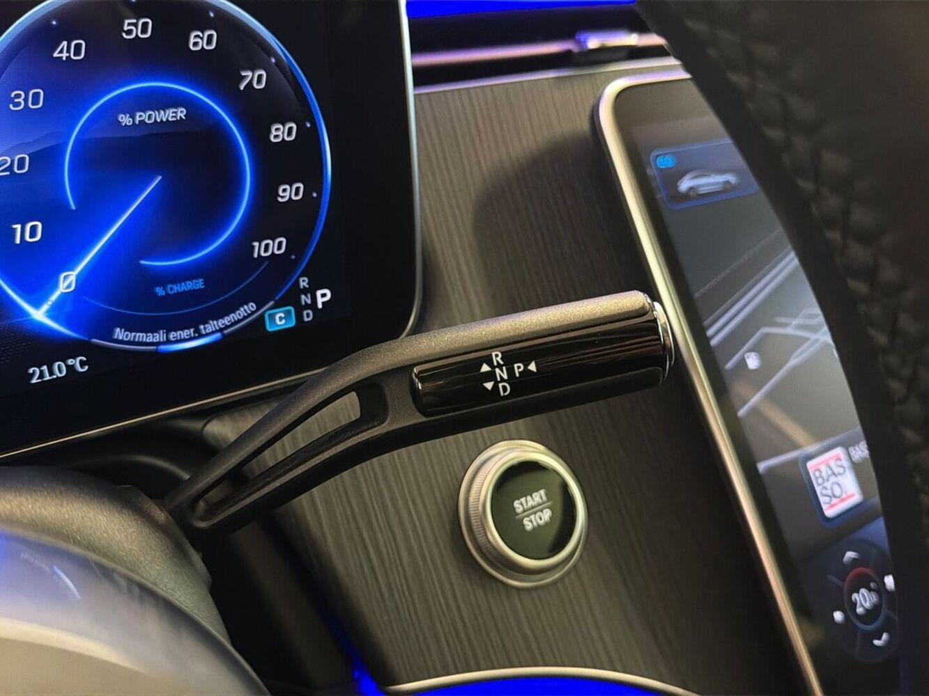 Mercedes-Benz EQE vaihtoauto