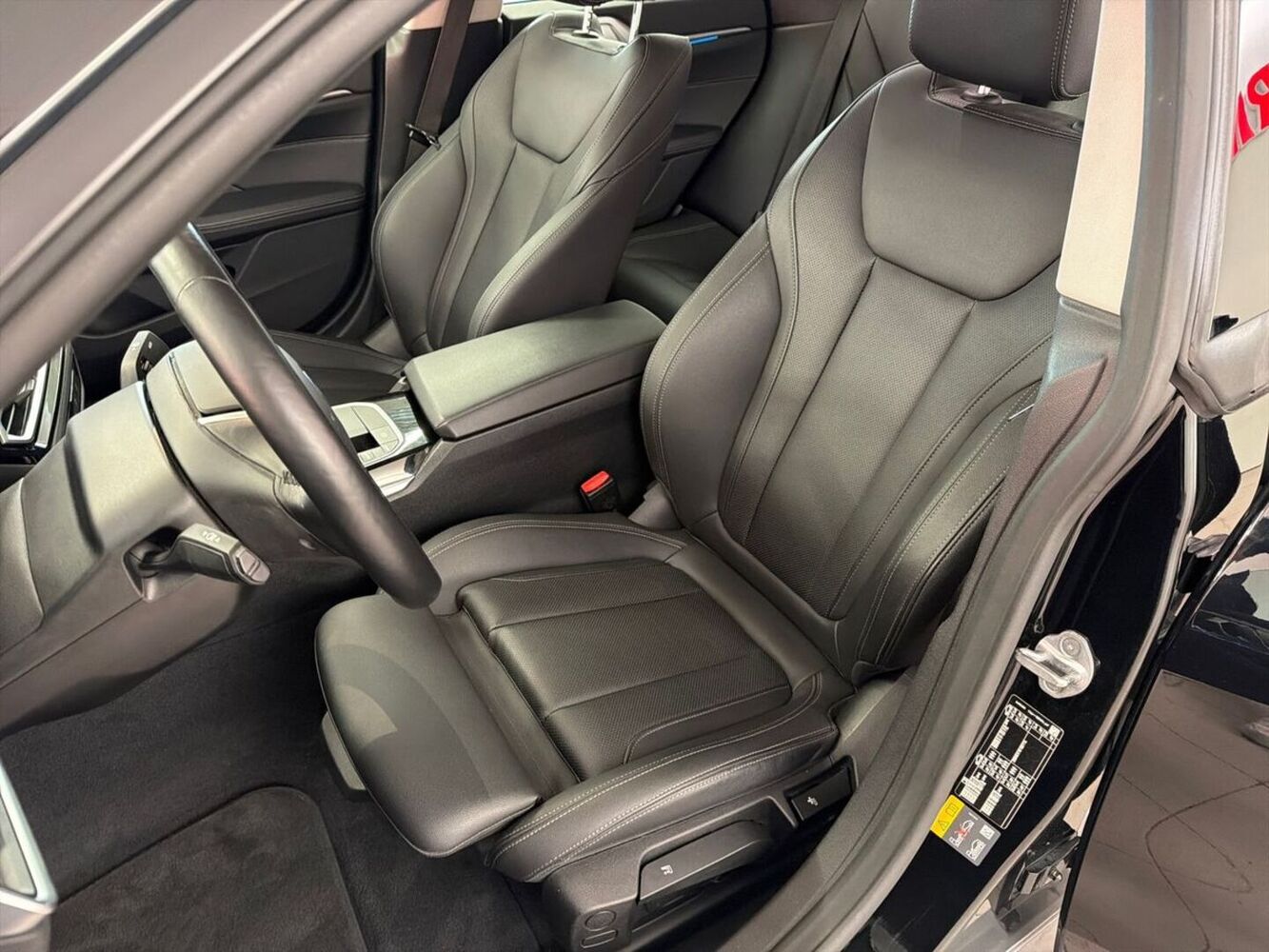 BMW i4 vaihtoauto