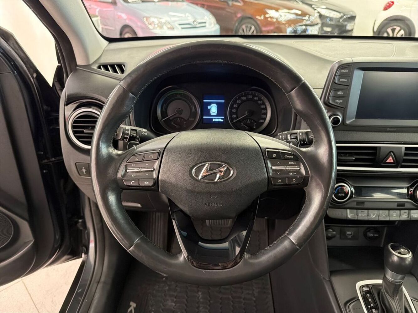 Hyundai Kona vaihtoauto
