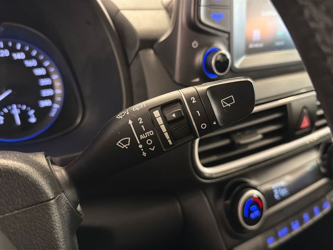 Hyundai Kona vaihtoauto