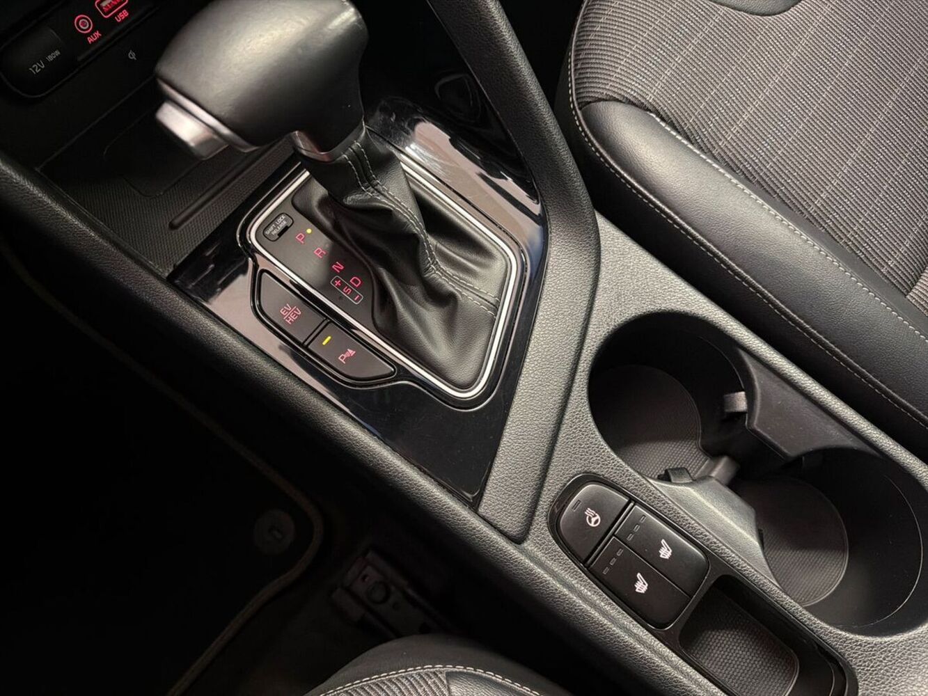 Kia Niro plug-in vaihtoauto