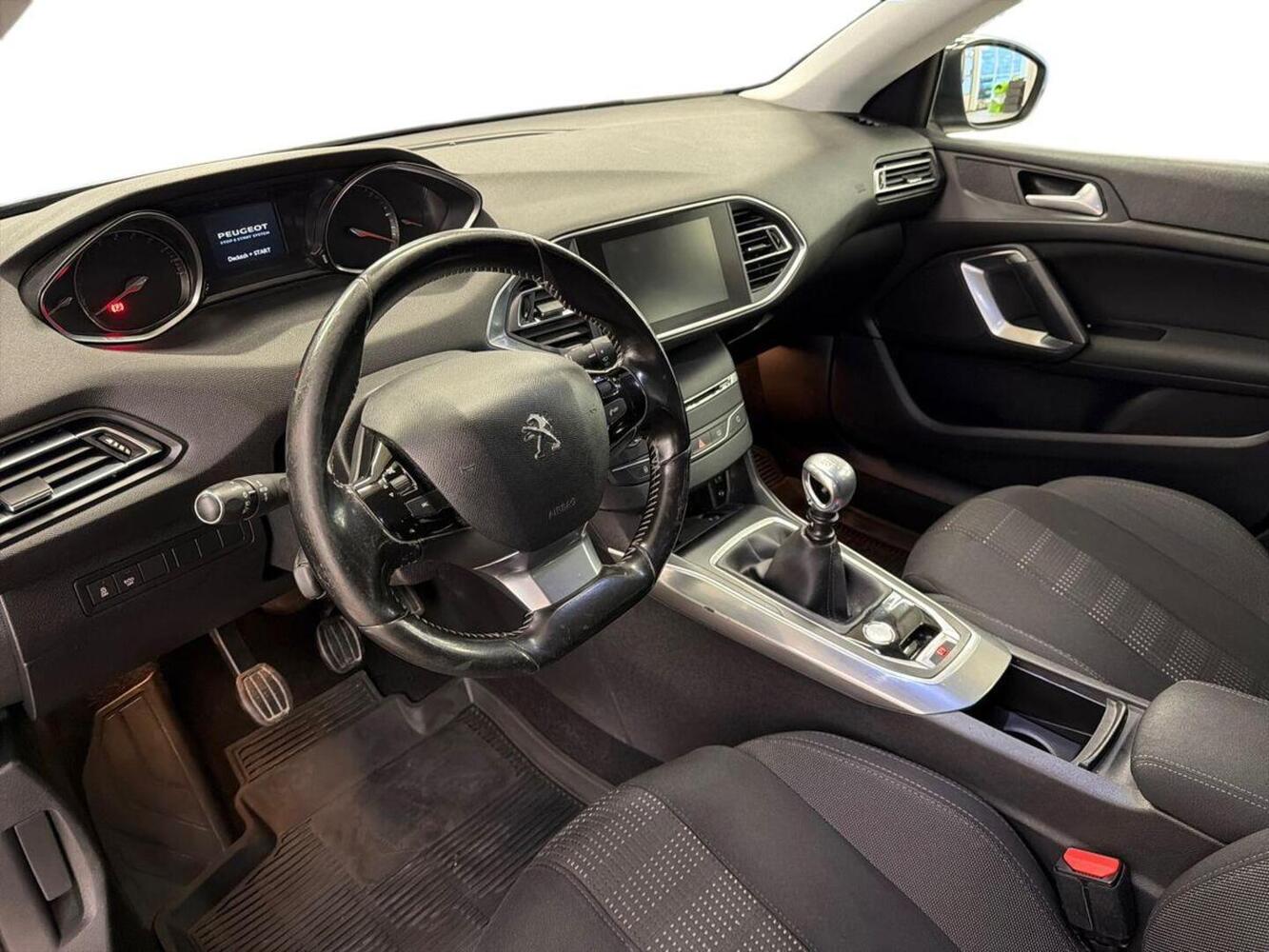 Peugeot 308 vaihtoauto