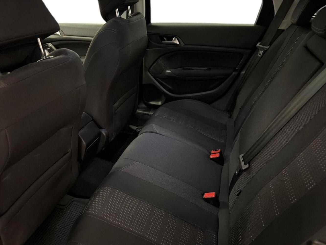 Peugeot 308 vaihtoauto