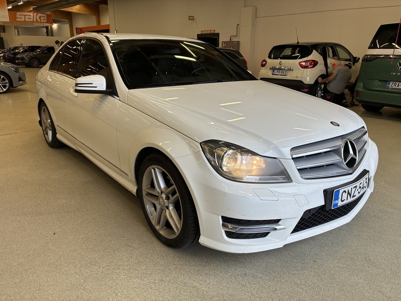 Mercedes-Benz C vaihtoauto