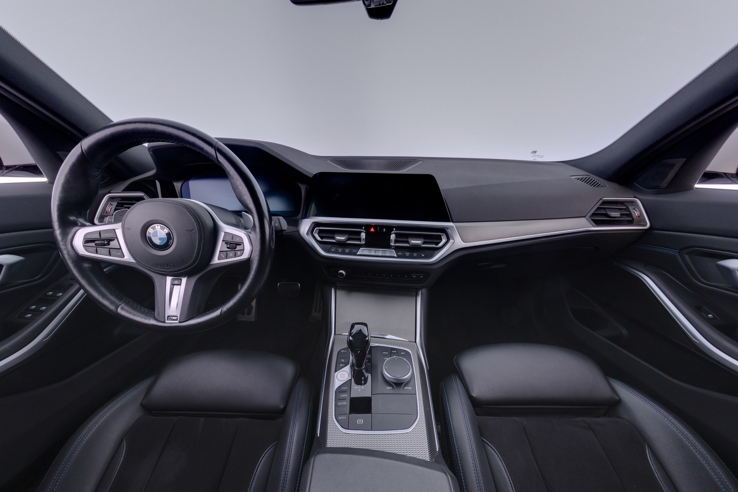 BMW 320 vaihtoauto
