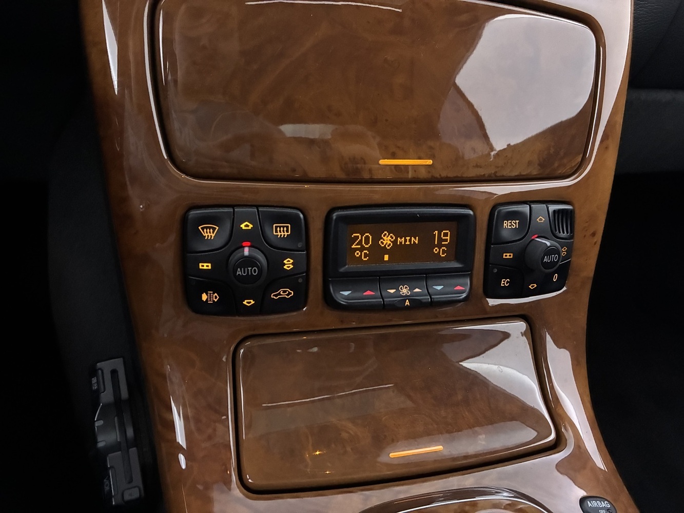 Mercedes-Benz CL vaihtoauto