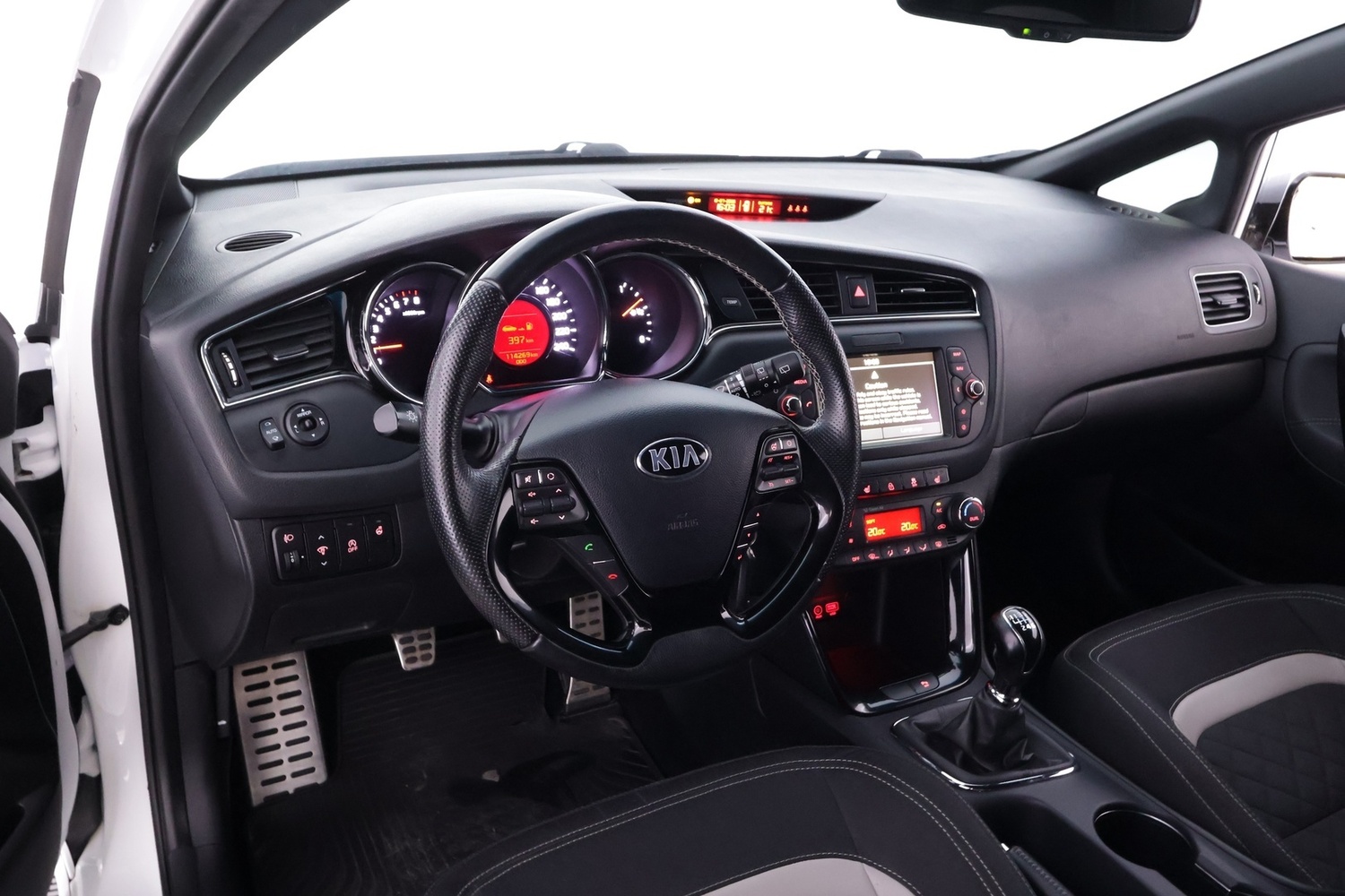 Kia Ceed vaihtoauto
