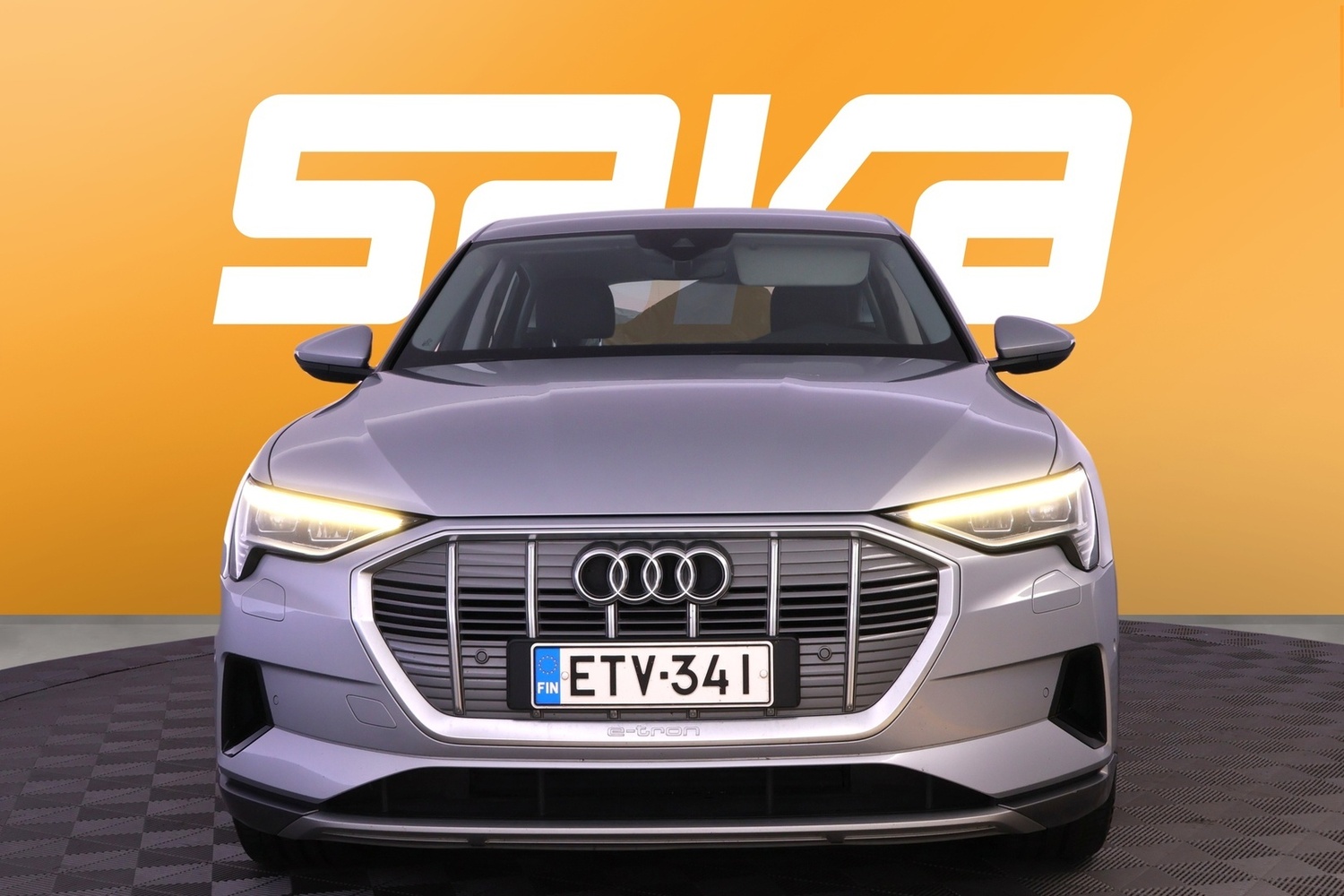 Audi e-tron vaihtoauto