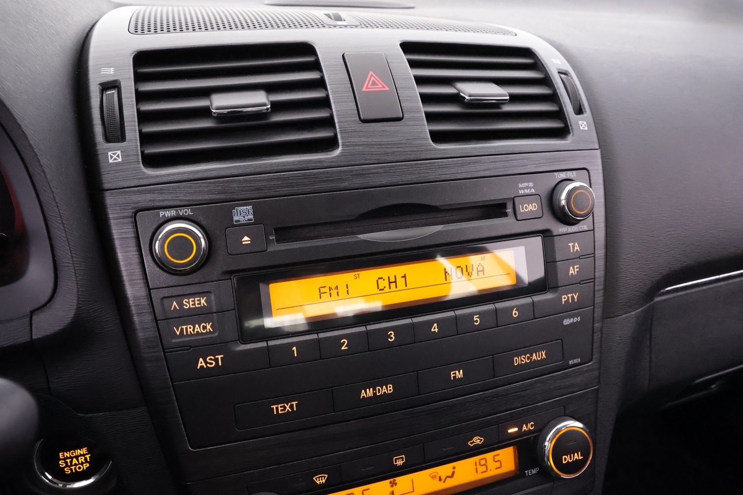 Toyota Avensis vaihtoauto