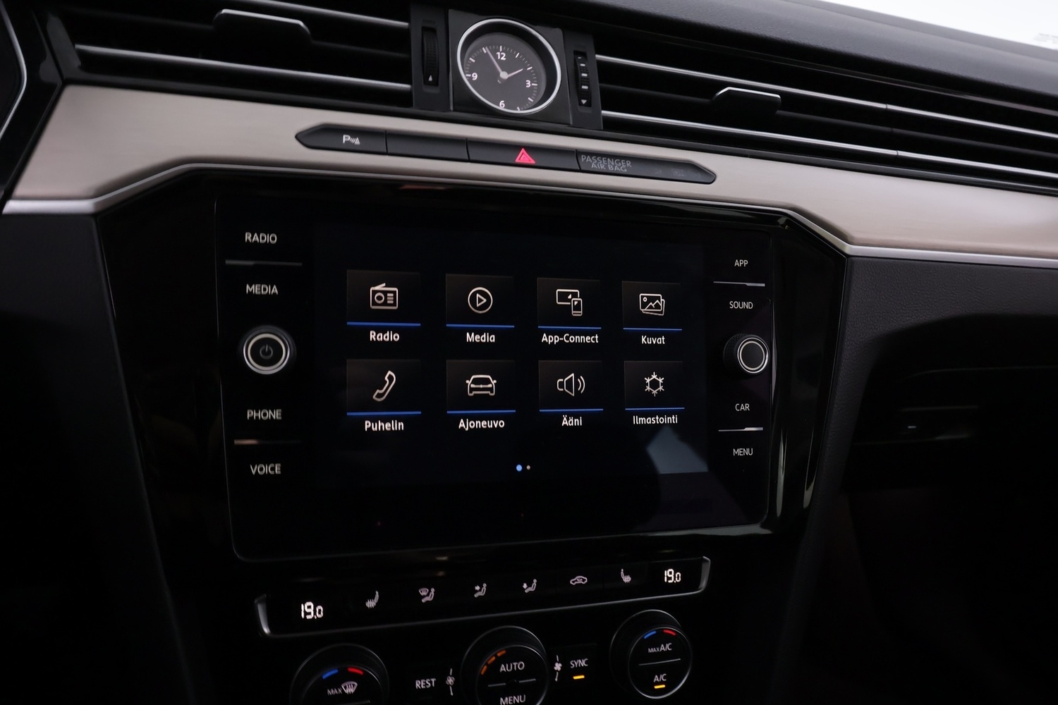 Volkswagen Passat vaihtoauto