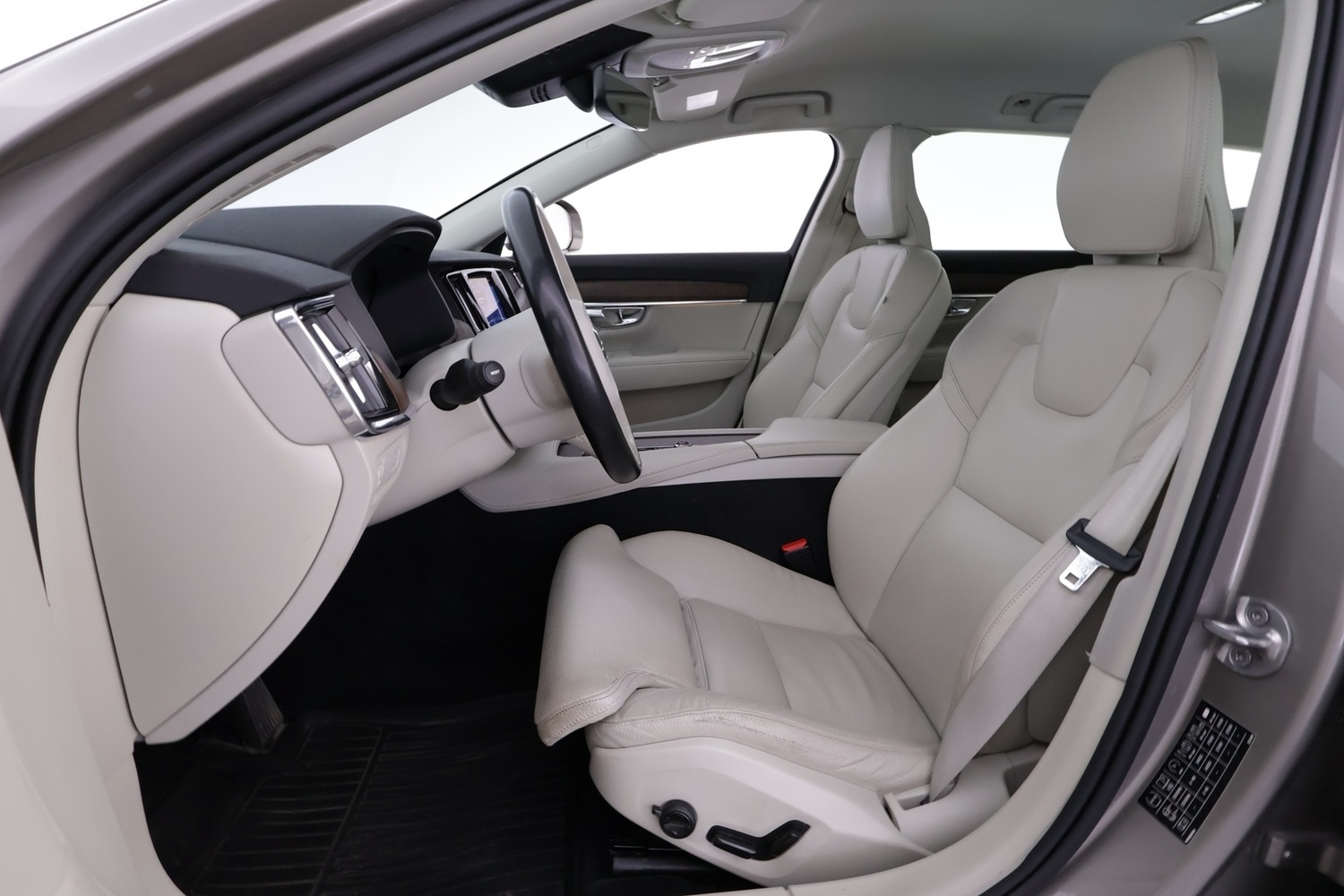 Volvo V90 Cross Country vaihtoauto