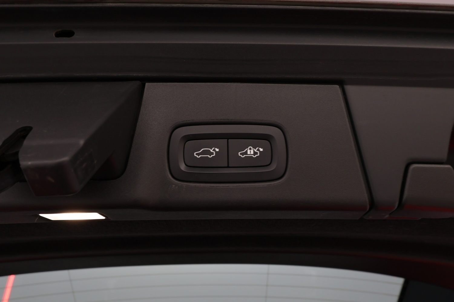 Volvo V90 Cross Country vaihtoauto