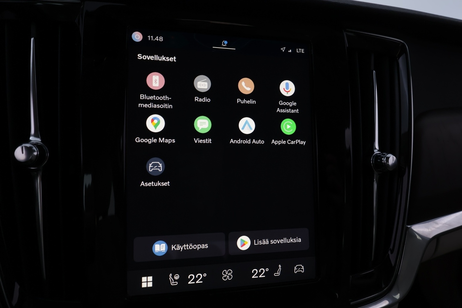Volvo V90 Cross Country vaihtoauto
