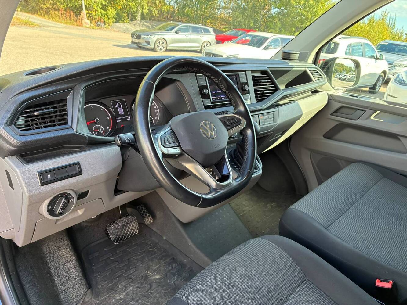 Volkswagen Transporter vaihtoauto
