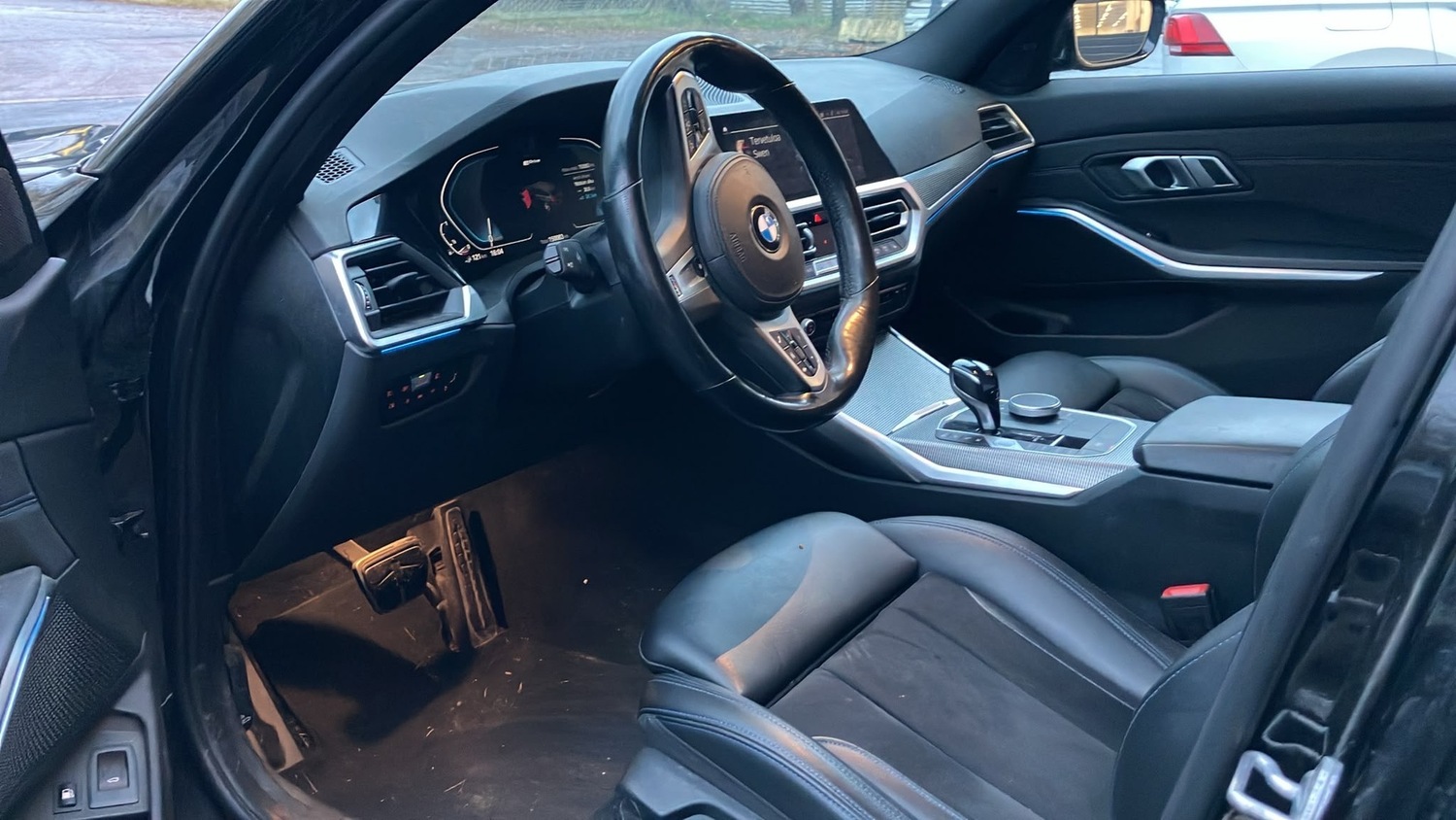 BMW 330 vaihtoauto
