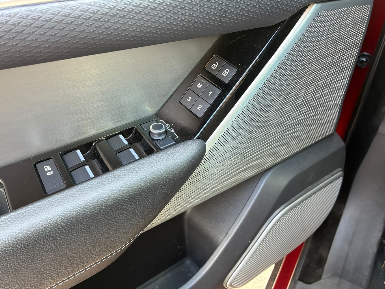 Land Rover Range Rover Velar vaihtoauto