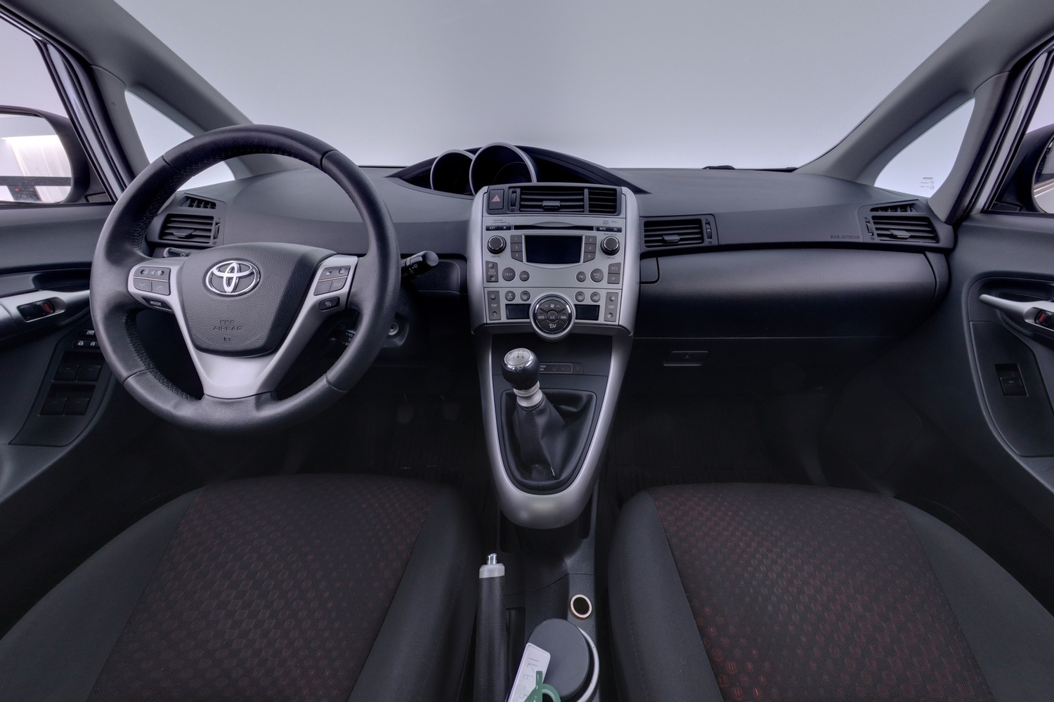 Toyota Verso vaihtoauto