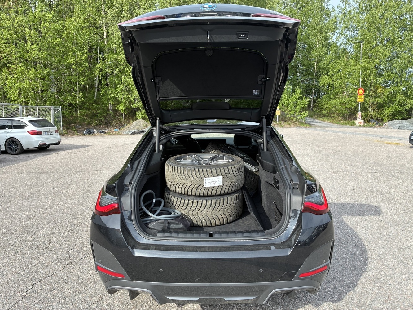 BMW i4 vaihtoauto