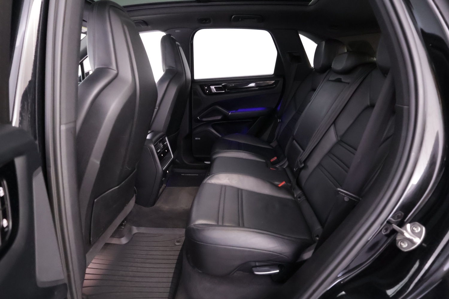 Porsche Cayenne vaihtoauto