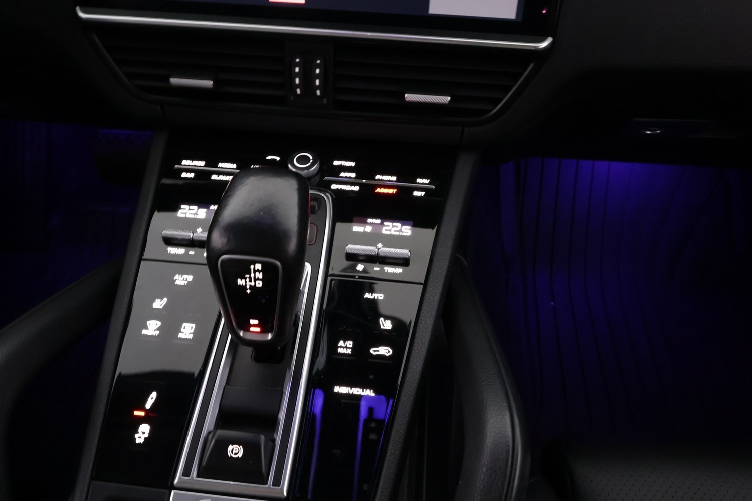 Porsche Cayenne vaihtoauto