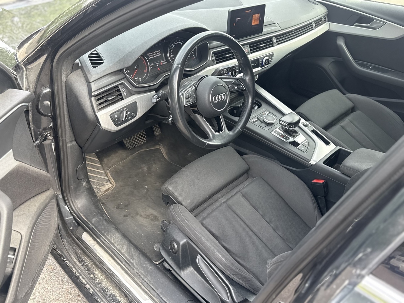Audi A4 vaihtoauto