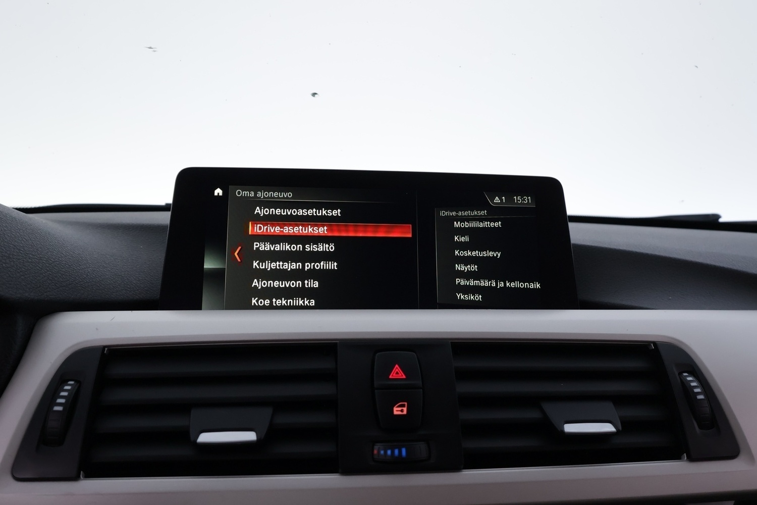 BMW 320 vaihtoauto