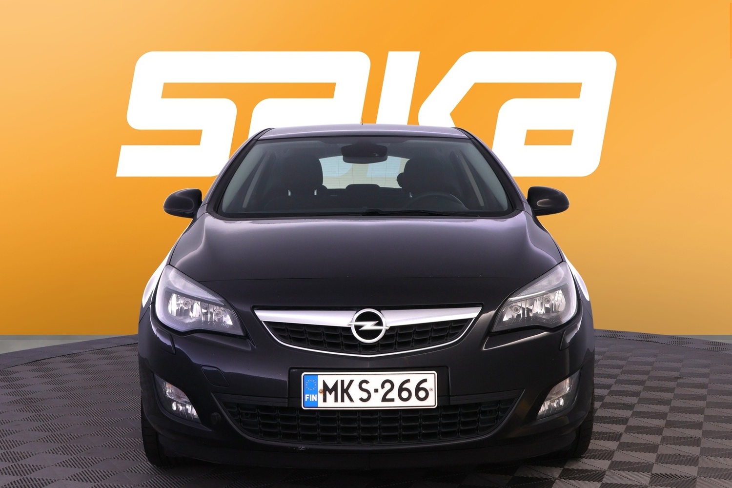 Opel Astra vaihtoauto