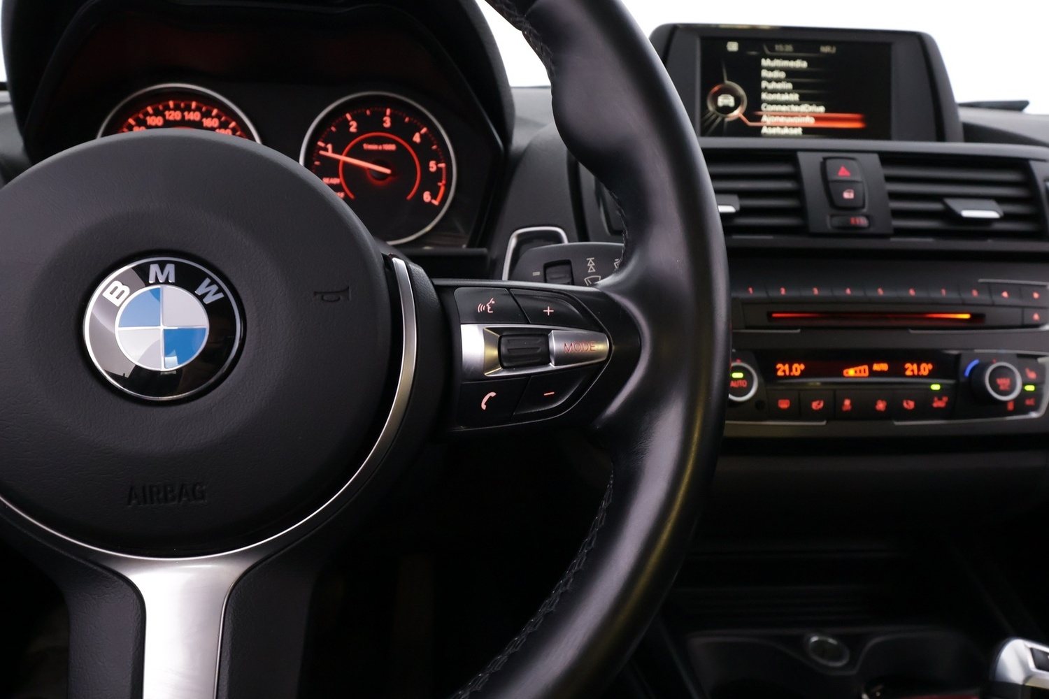 BMW 218 vaihtoauto