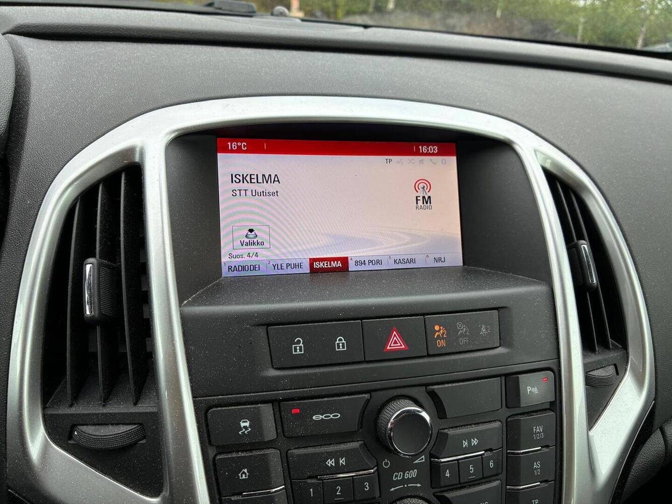 Opel Astra vaihtoauto