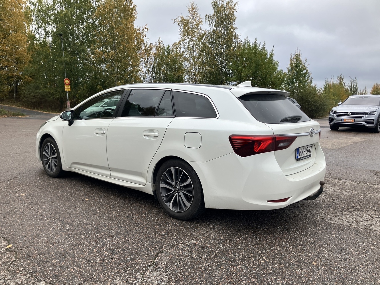 Toyota Avensis vaihtoauto