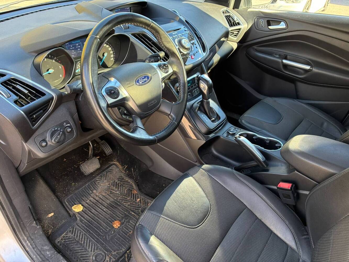 Ford Kuga vaihtoauto