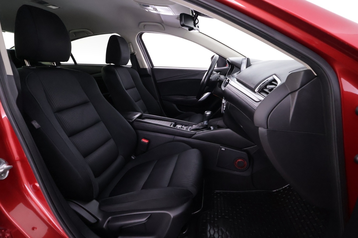 Mazda 6 vaihtoauto