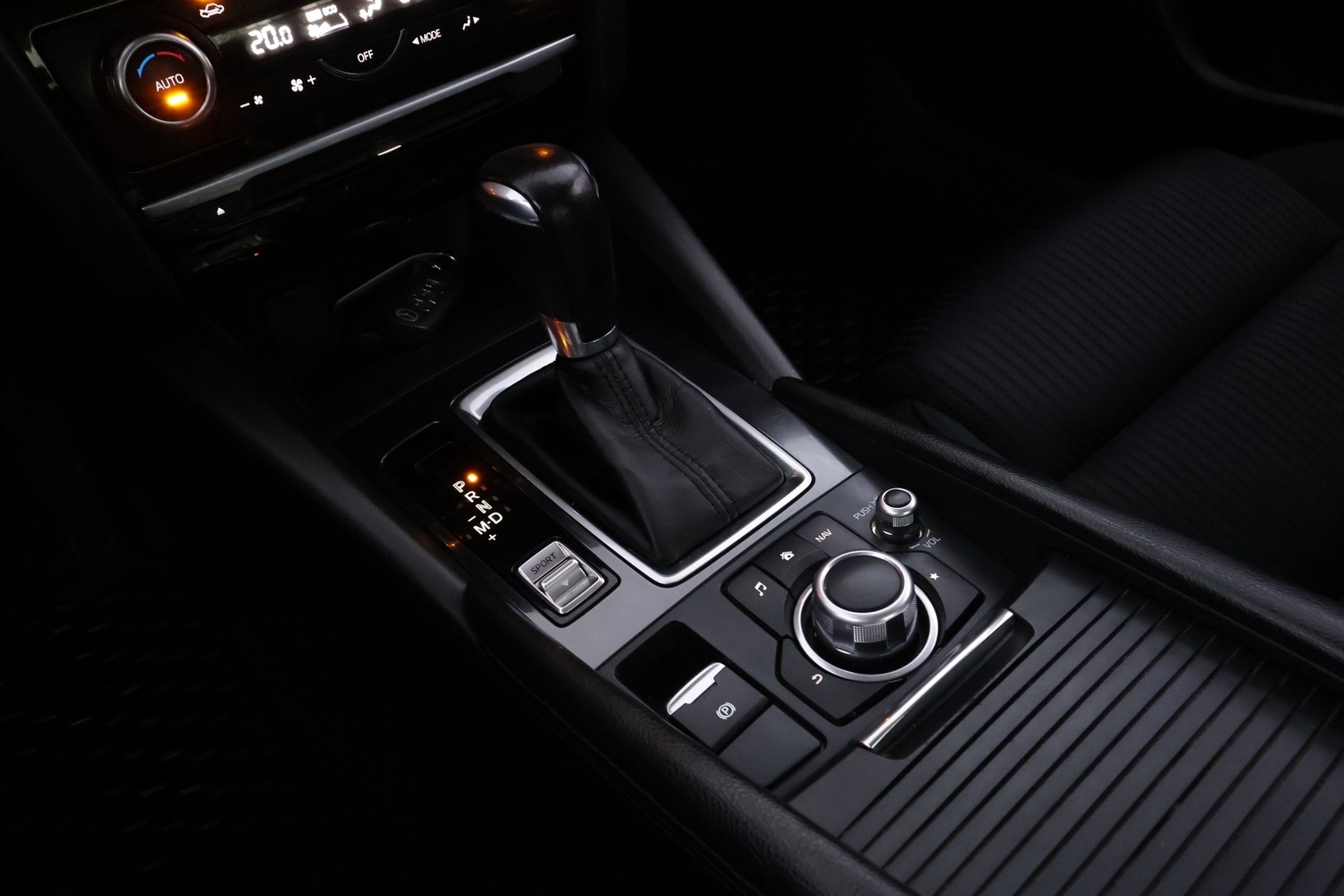 Mazda 6 vaihtoauto