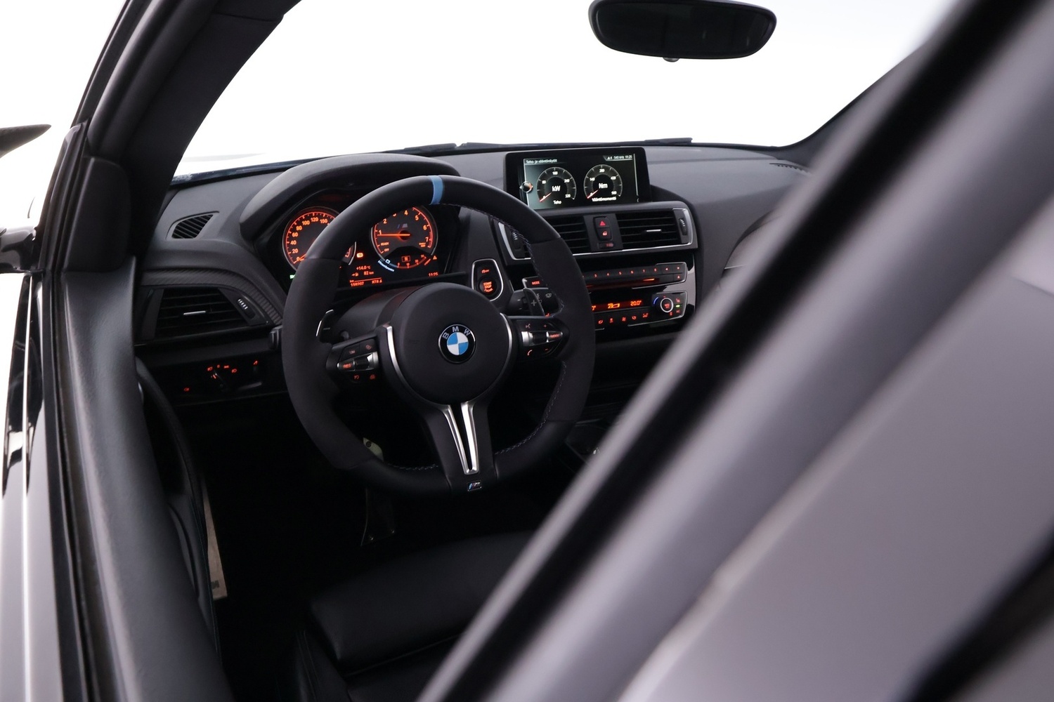 BMW M2 vaihtoauto