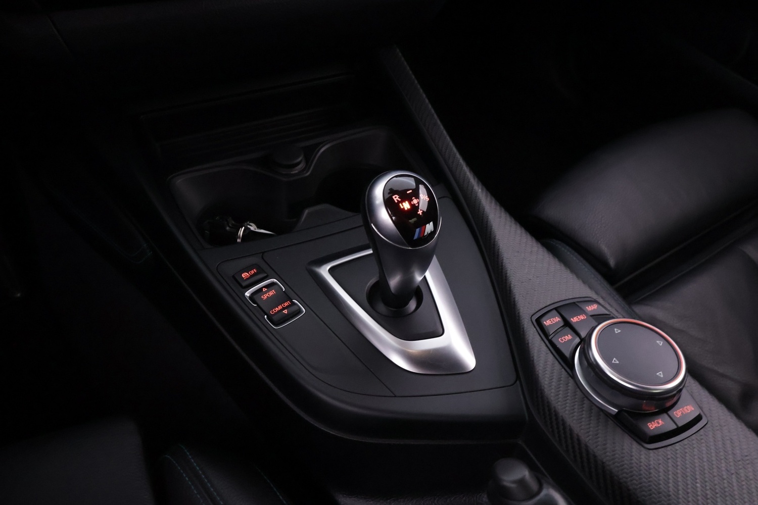 BMW M2 vaihtoauto