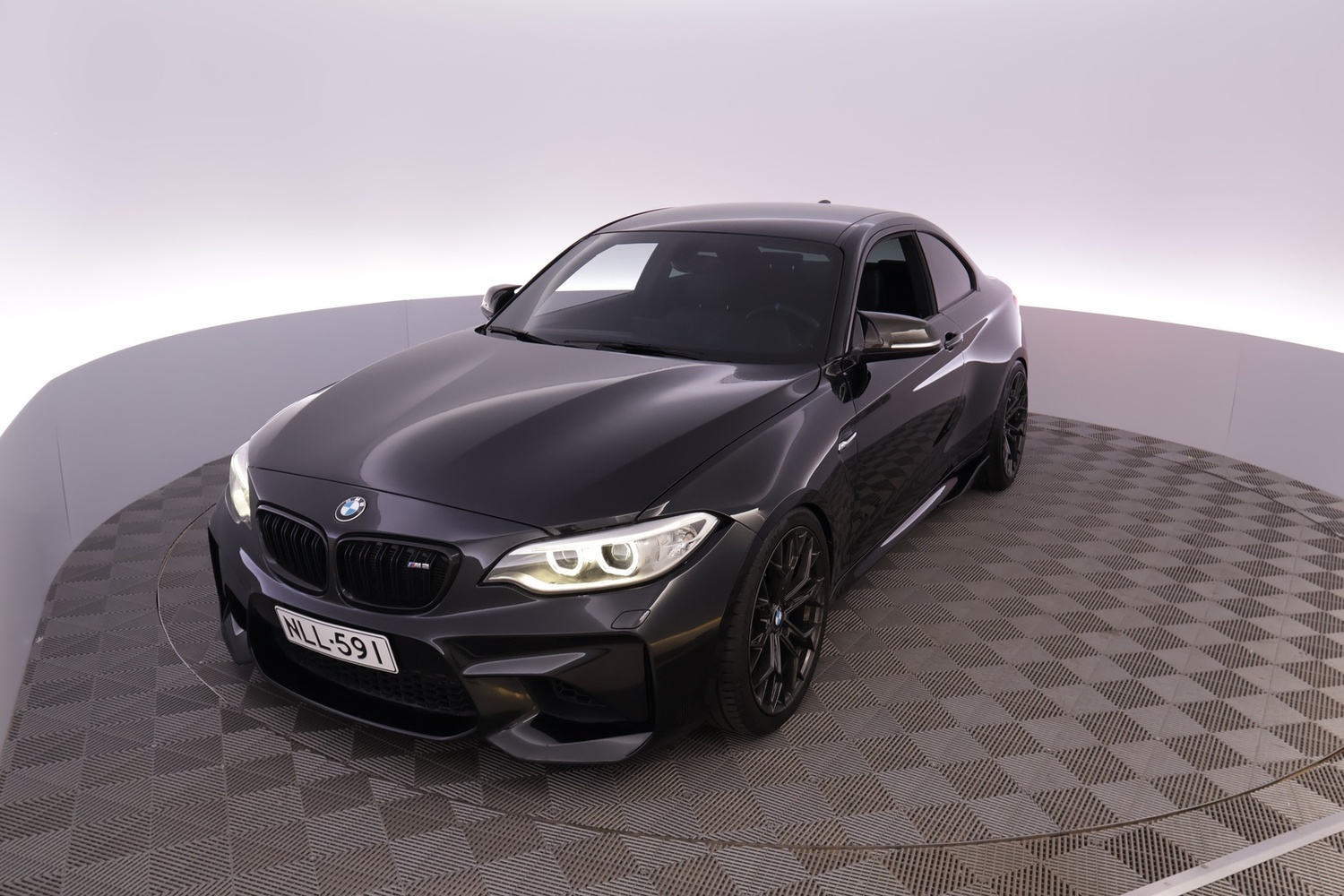 BMW M2 vaihtoauto