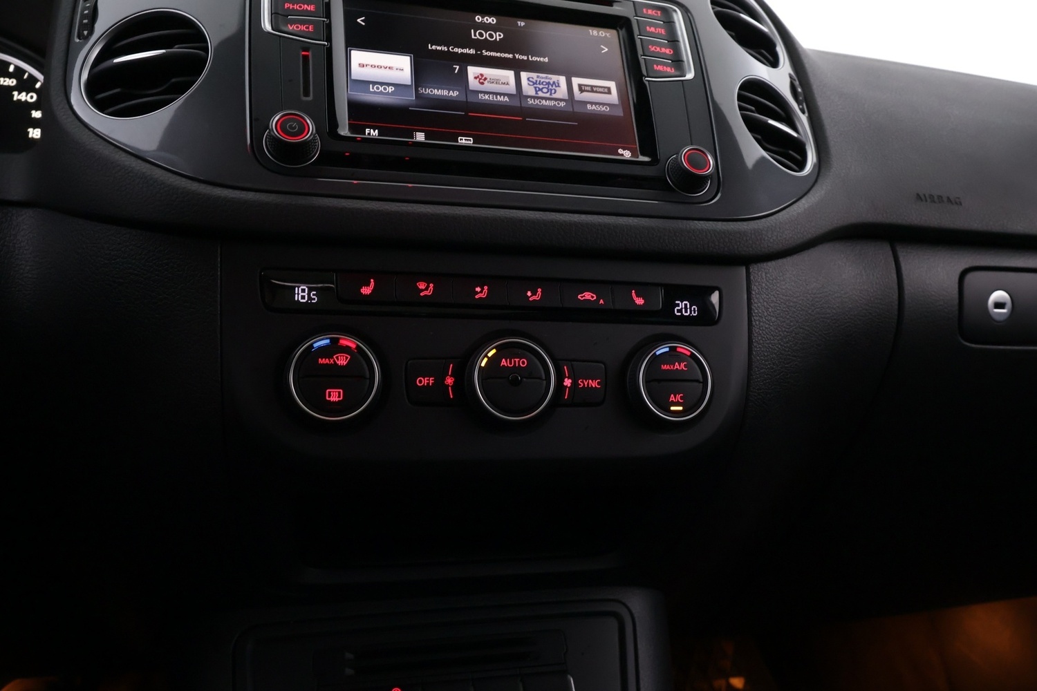 Volkswagen Tiguan vaihtoauto