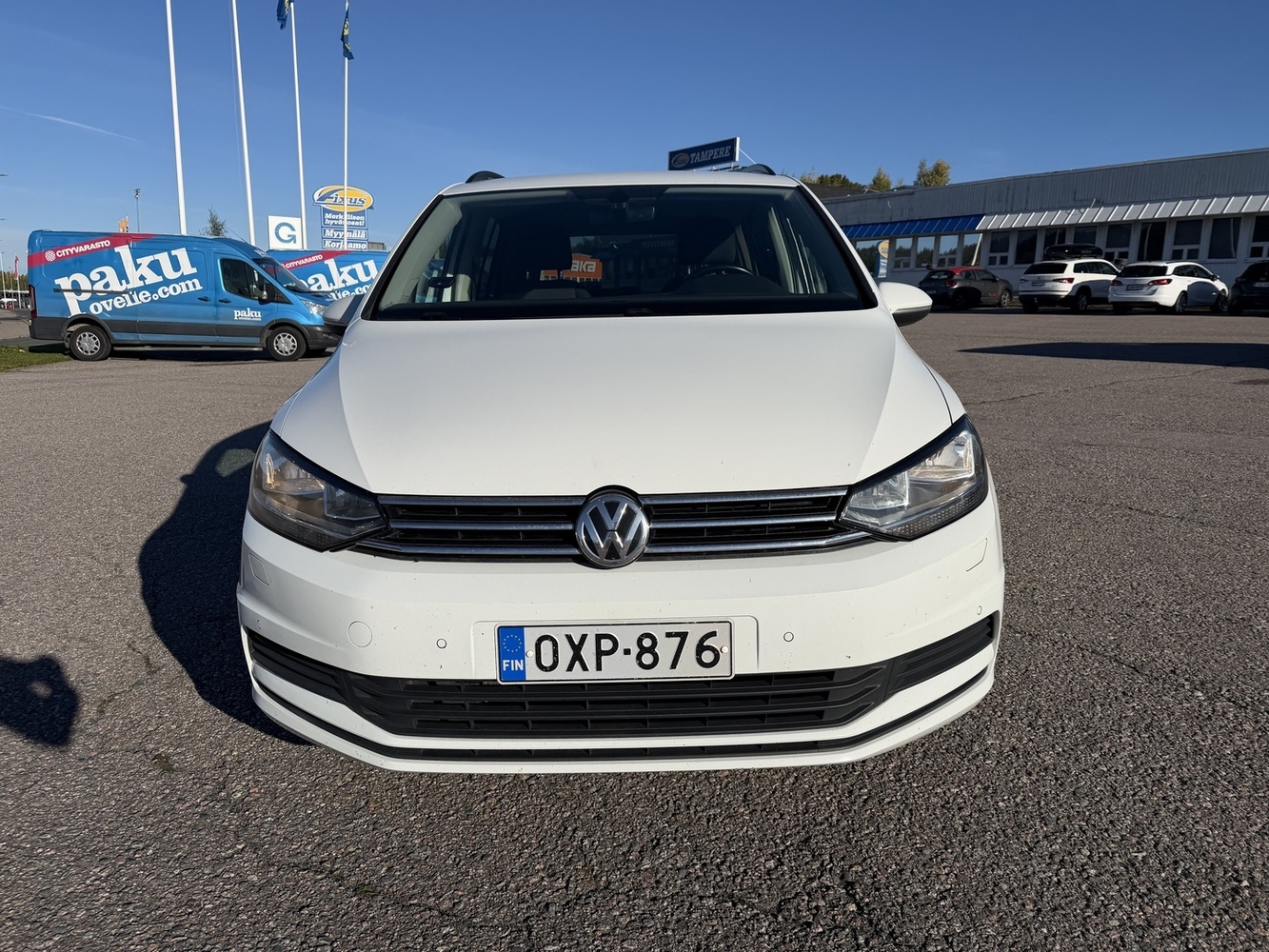 Volkswagen Touran vaihtoauto