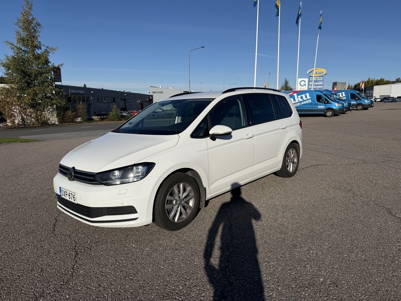 Volkswagen Touran vaihtoauto