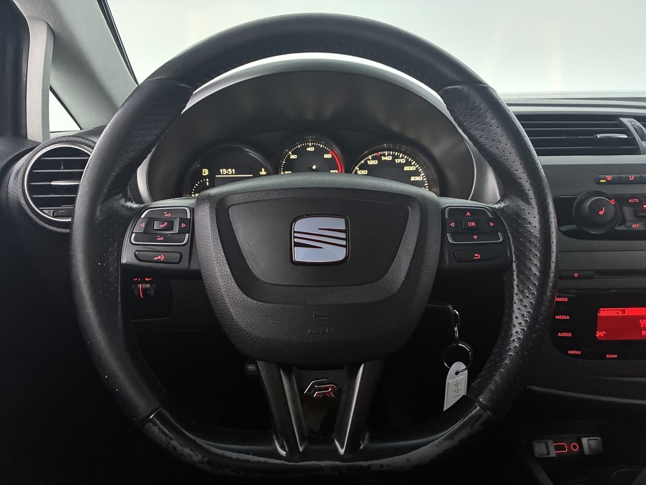 SEAT Leon vaihtoauto