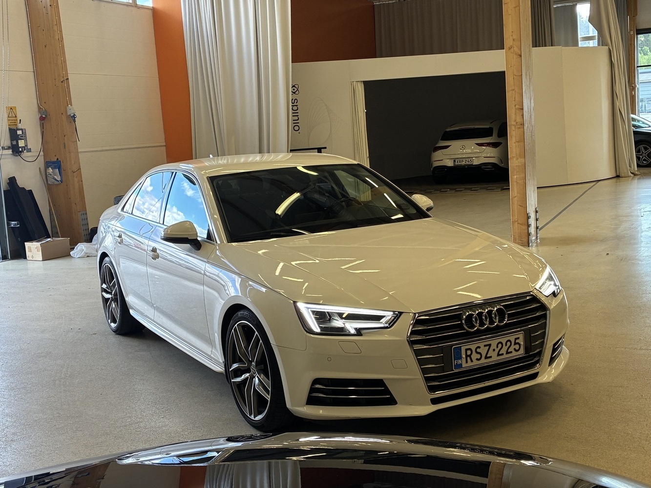 Audi A4 vaihtoauto