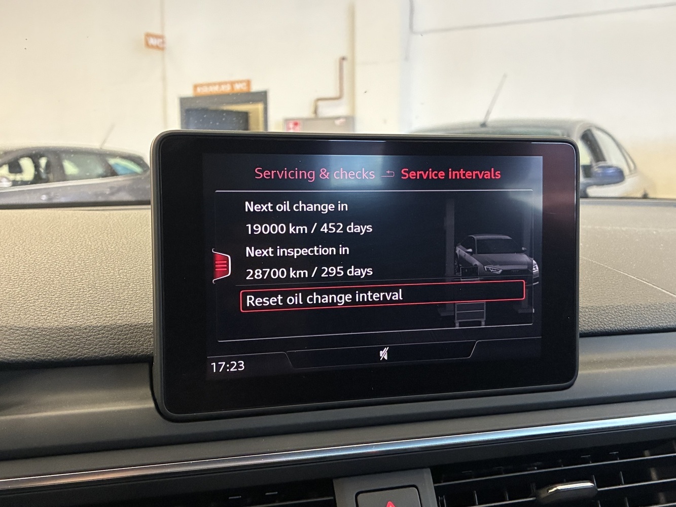 Audi A4 vaihtoauto
