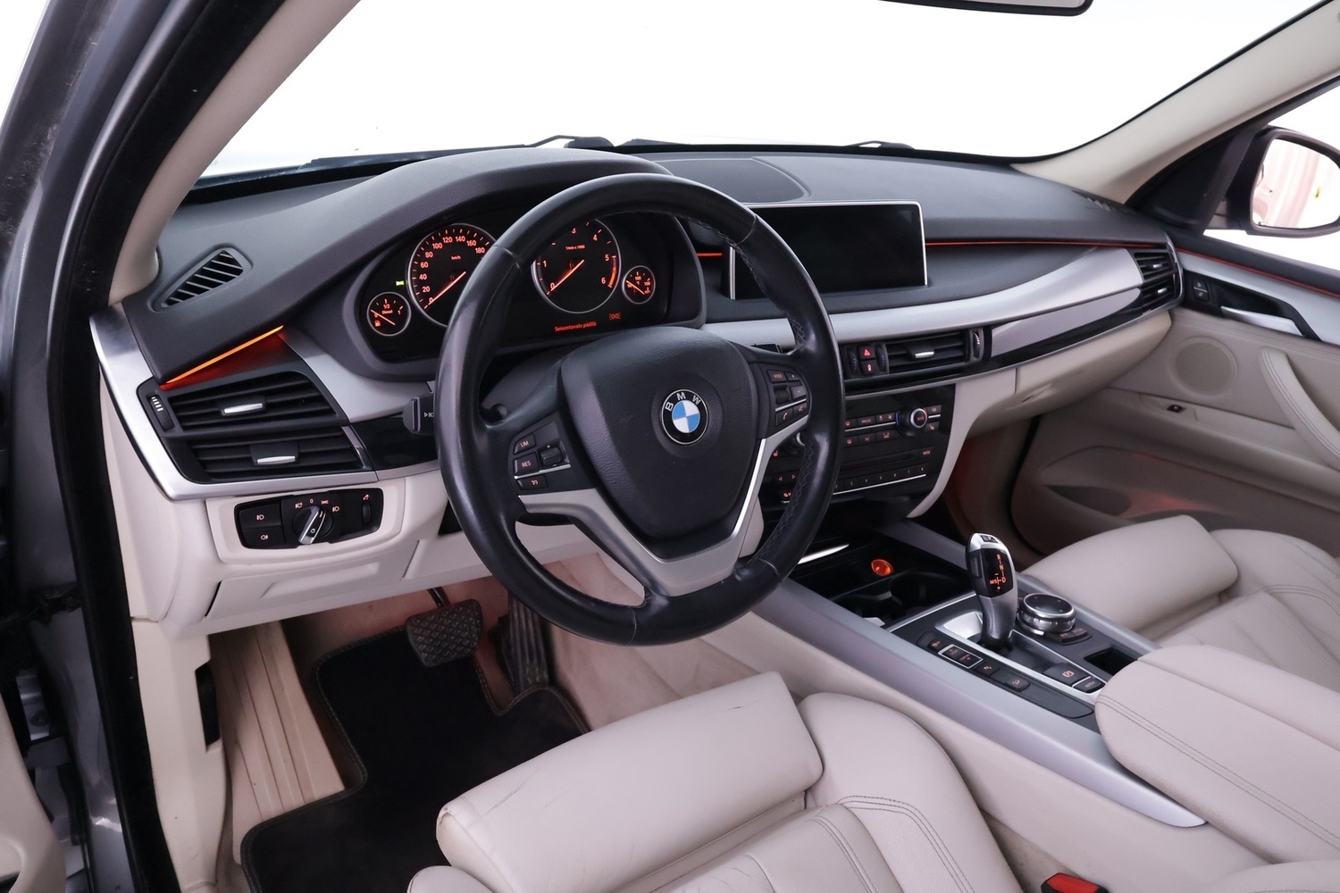 BMW X5 vaihtoauto