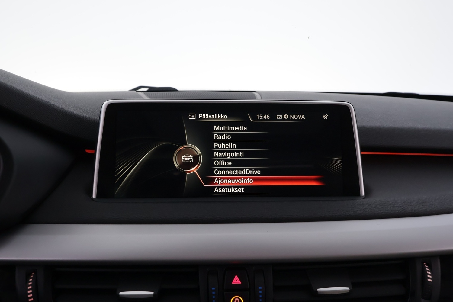 BMW X5 vaihtoauto