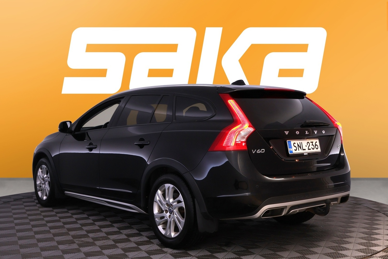 Volvo V60 Cross Country vaihtoauto