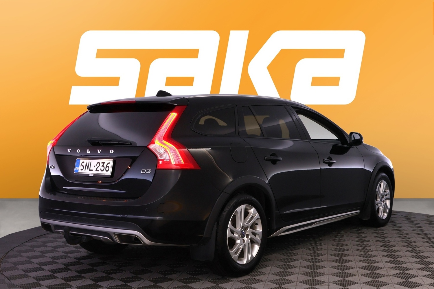 Volvo V60 Cross Country vaihtoauto